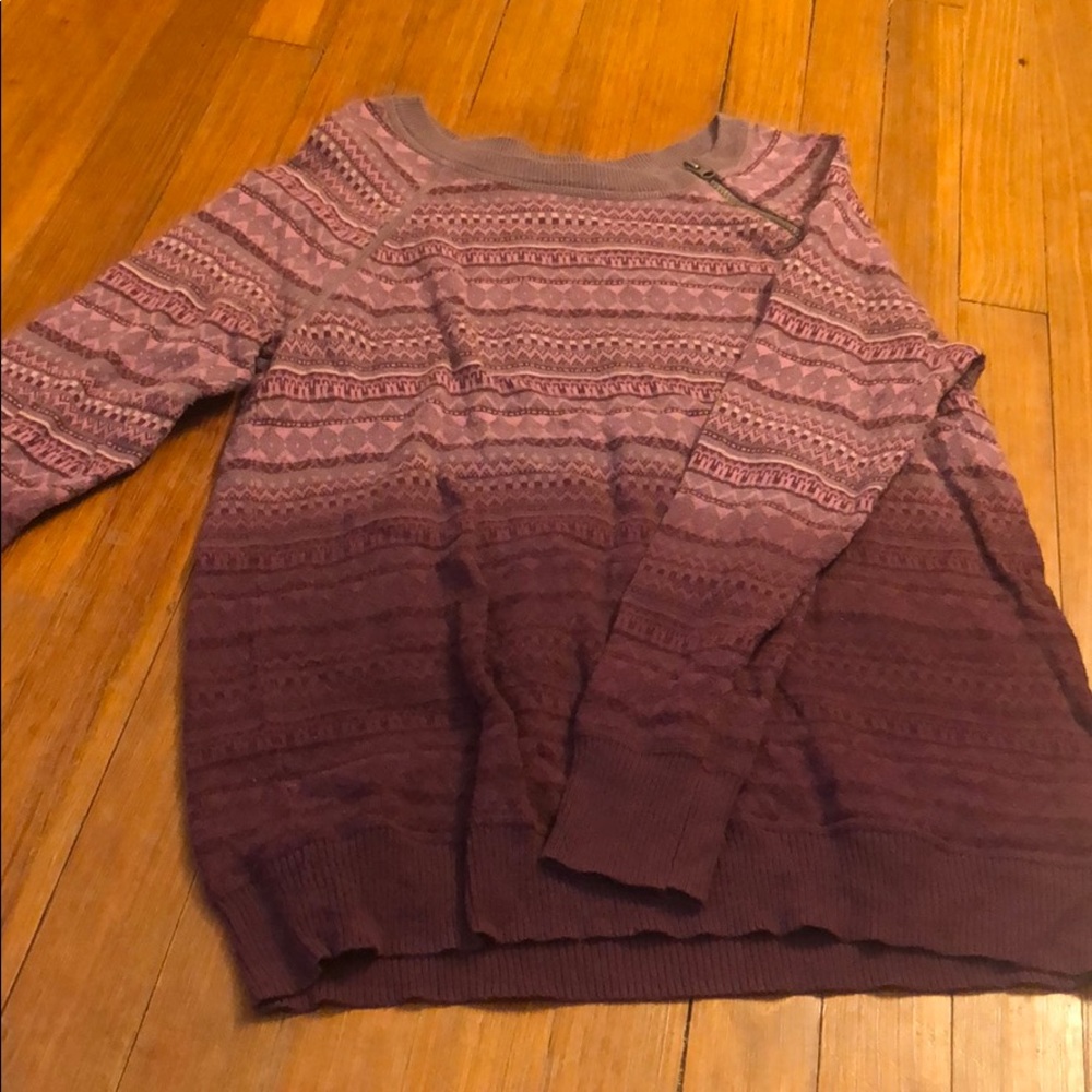 Zipper detail sweater